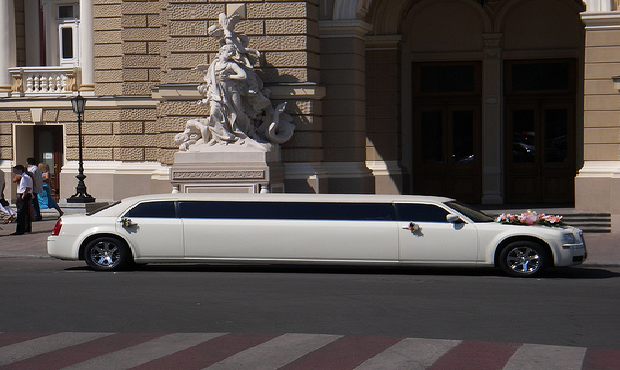 Luxus.. Lifestyle.. Limousine!