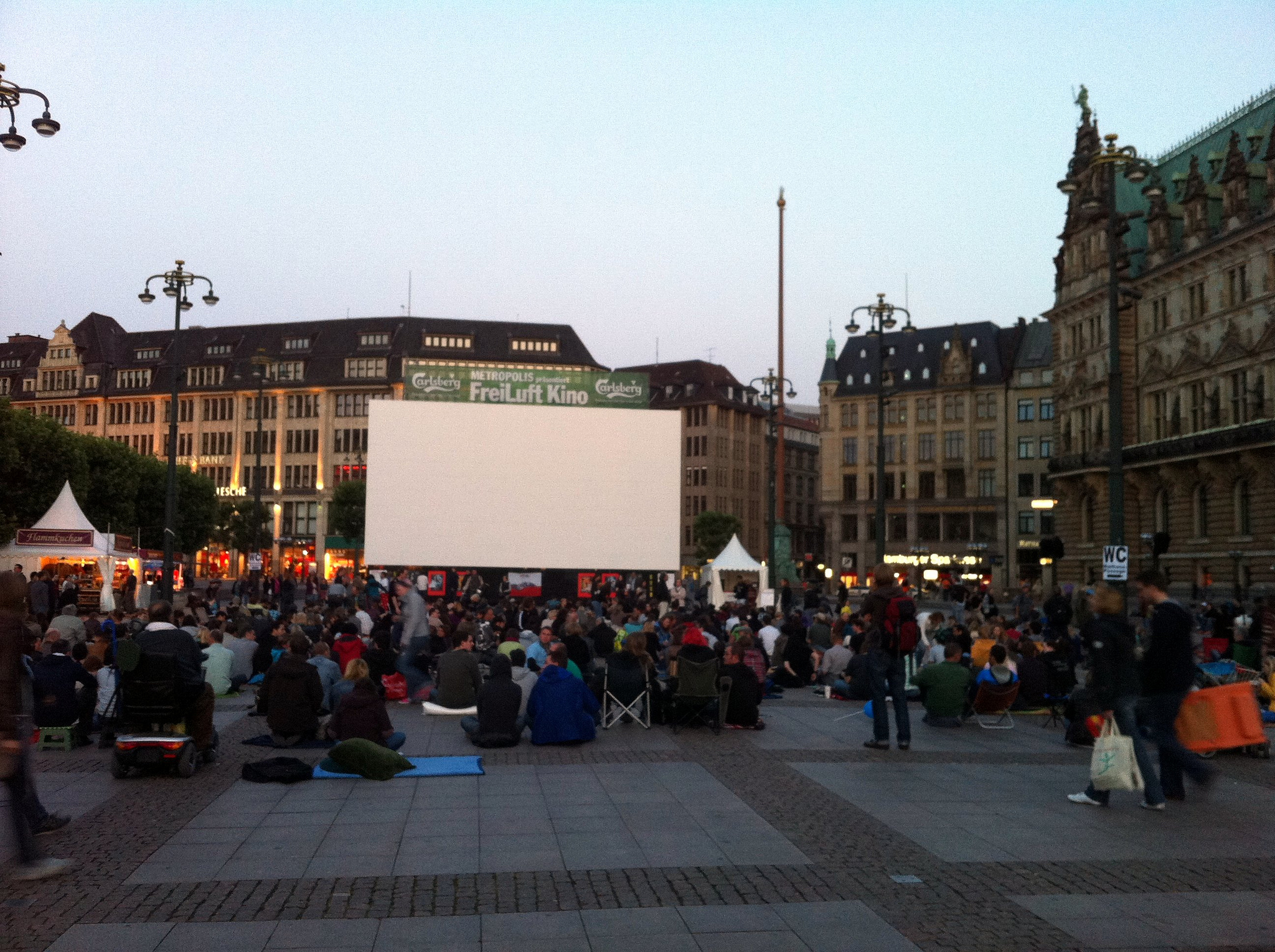 Freiluftkino oder Indoor-Kino: Die Qual der Wahl Freiluftkino oder Indoor-Kino: Die Qual der Wahl